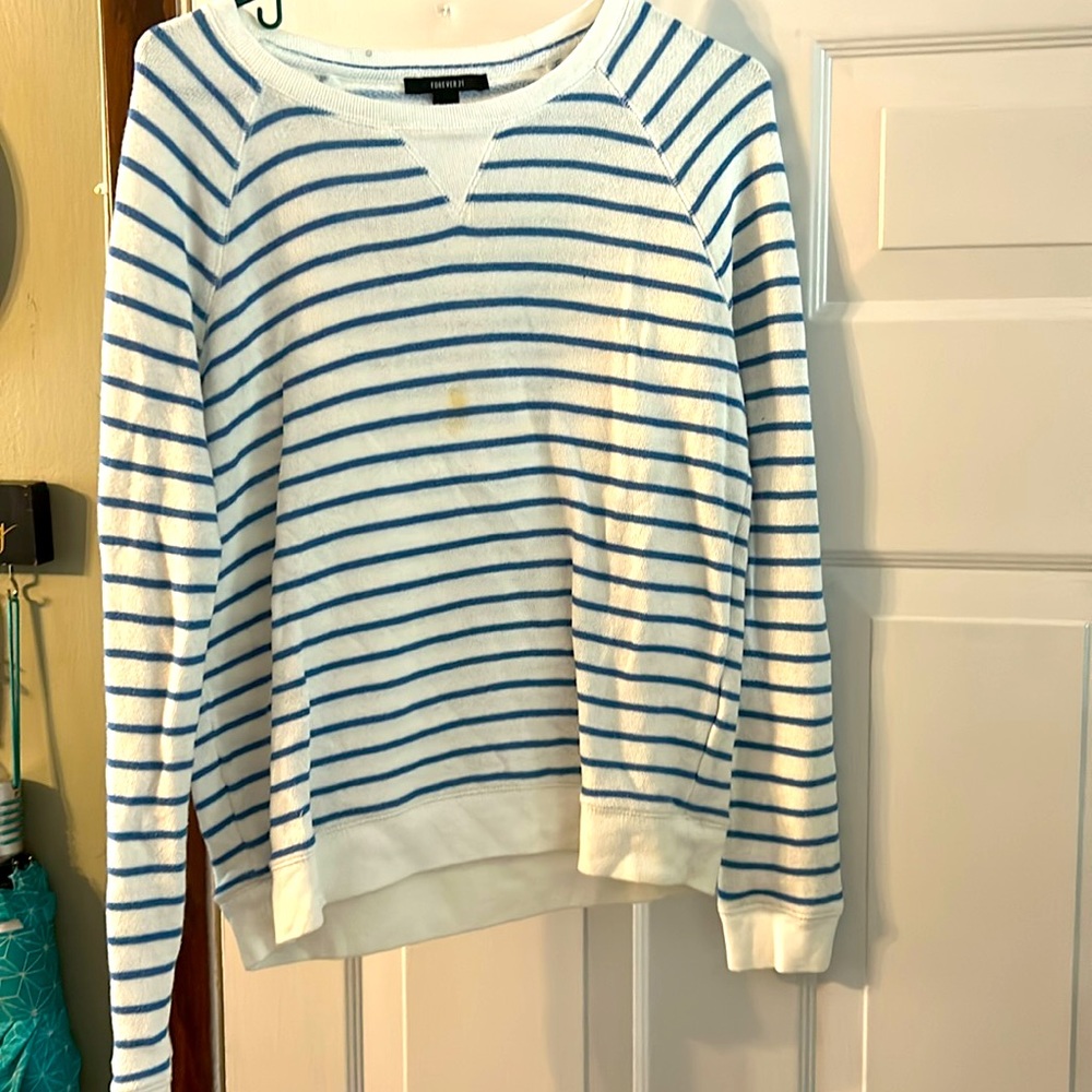 Women Light Sweater Top